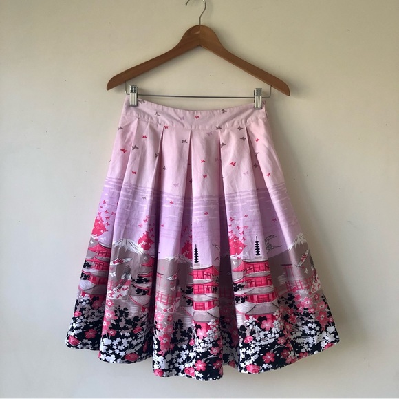 Retro Pin-Up Style A-Line Skirt in a Japanese Inspired Cherry Blossoms Print, S - Picture 3 of 10